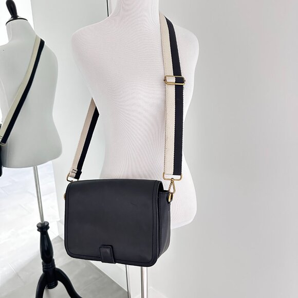 Madewell Handbags - MADEWELL The Transport Flap Shoulder Bag